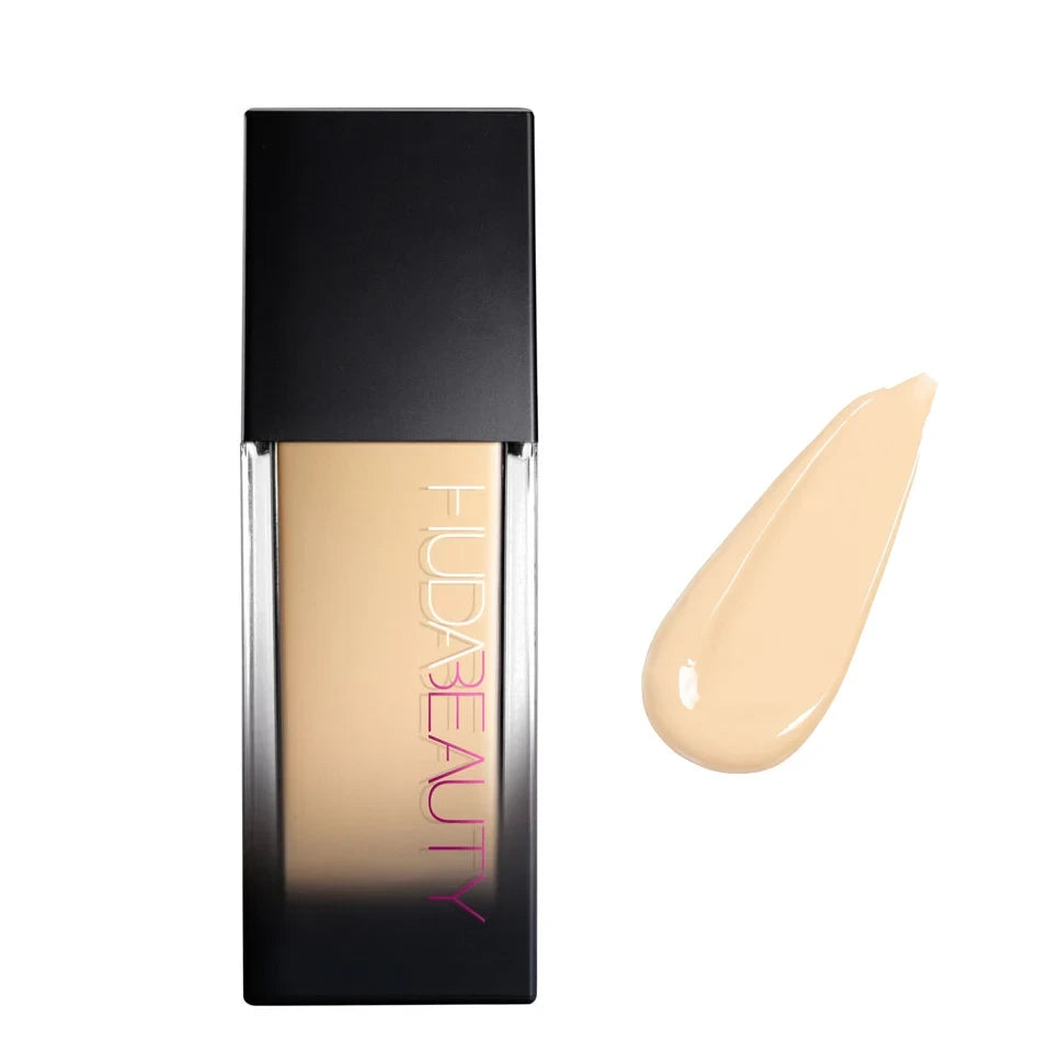 Huda Beauty Faux Filter Luminous Matte Concealer